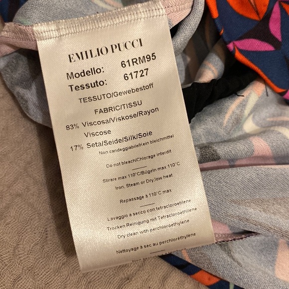 Emilio Pucci Multicolor Abstract Blouse. Size 36 - Picture 6 of 10